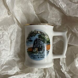 Nashville Country Music Hall of Fame Souvenir Mug (small)